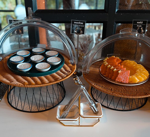 Cafe & Restaurant